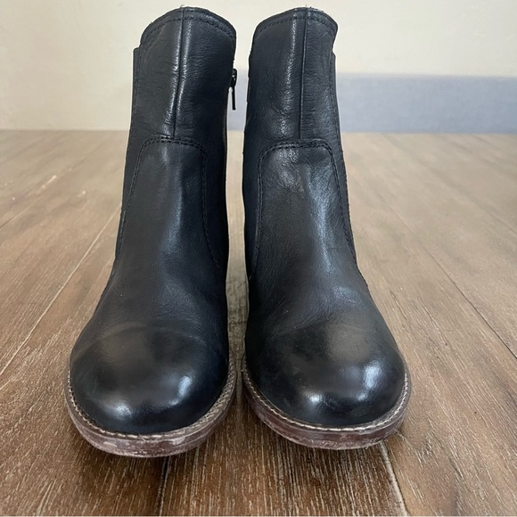 Josef Seibel Sienna 80 Black Leather Women's 9 Flat Ankle Boots Round Toe Riding - Picture 6 of 11